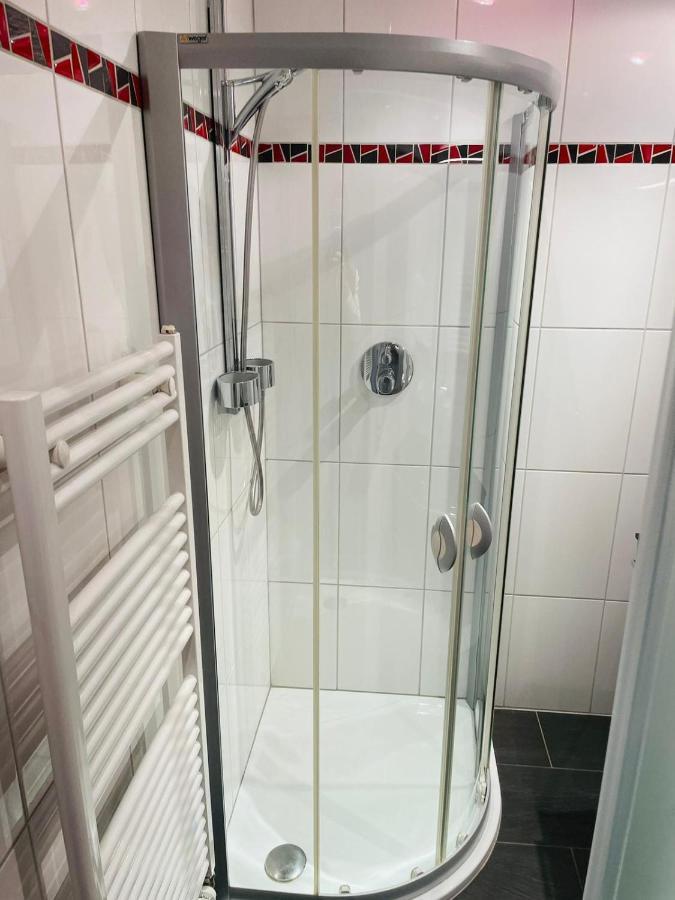 Super Deluxe Apartment - Near U6, U3 In City Center Viyana Dış mekan fotoğraf